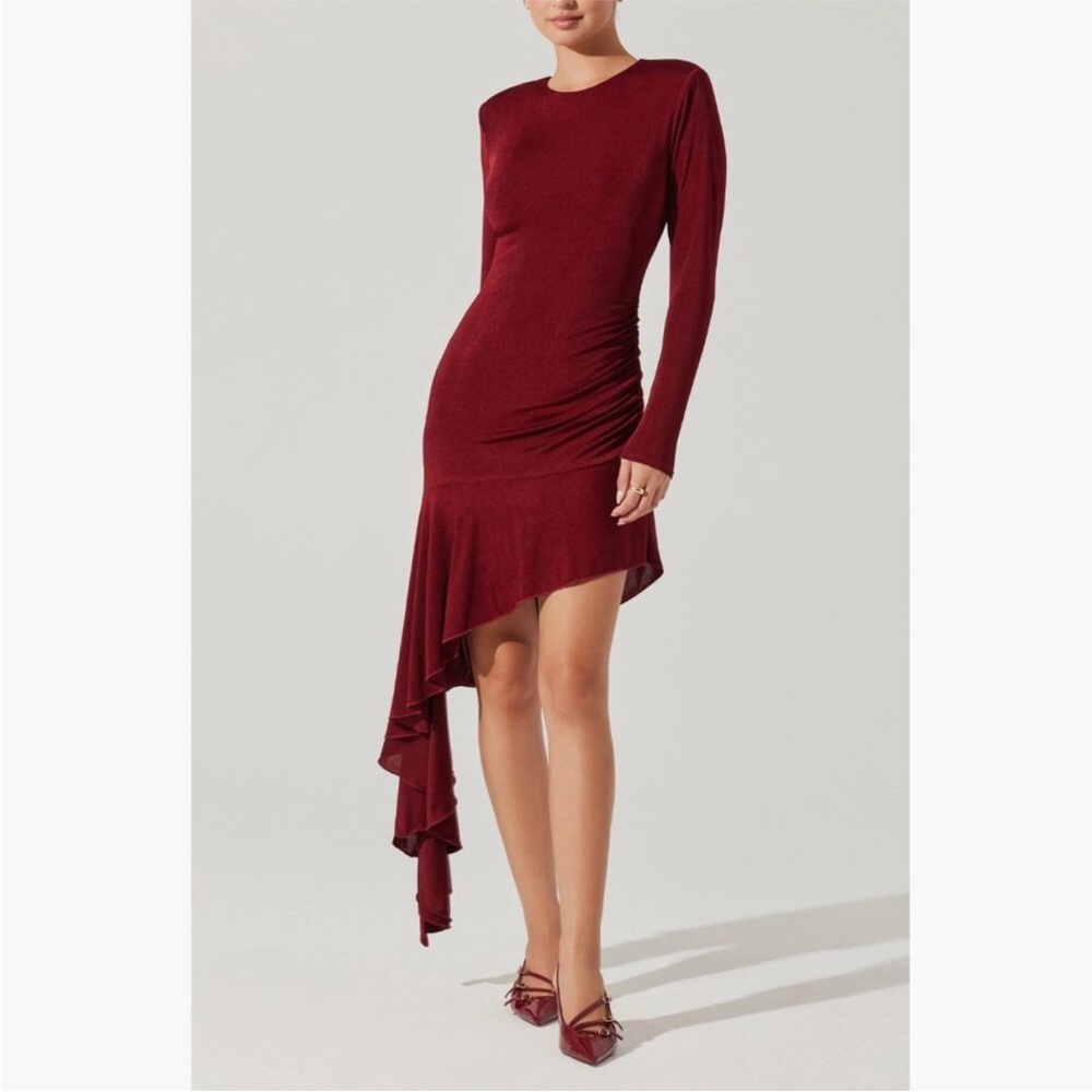 Astr Burgundy Long-Sleeve High-Low Ruffle Dress - Picture 2 of 6